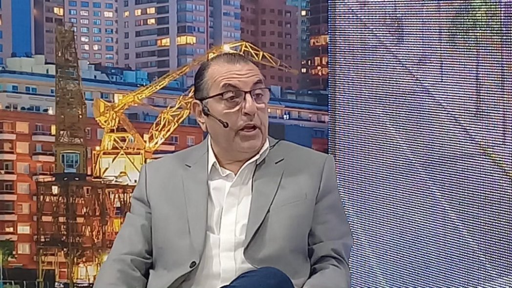 BDATuc's tweet photo. Entrevista a Carlos Arnedo
Concejal Electo de Juntos por el Cambio
Conversamos sobre el panorama electoral 2023
@CarlosArnedo20
🎤 @aintile
#BDATuc https://t.co/wyHA0FJewF