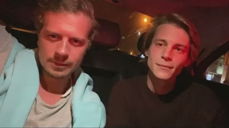 ofelixguy's tweet photo. у меня реально ЕСТЬ ВОПРОСЫ БЛЯТЬ https://t.co/Bav5FbvN9X