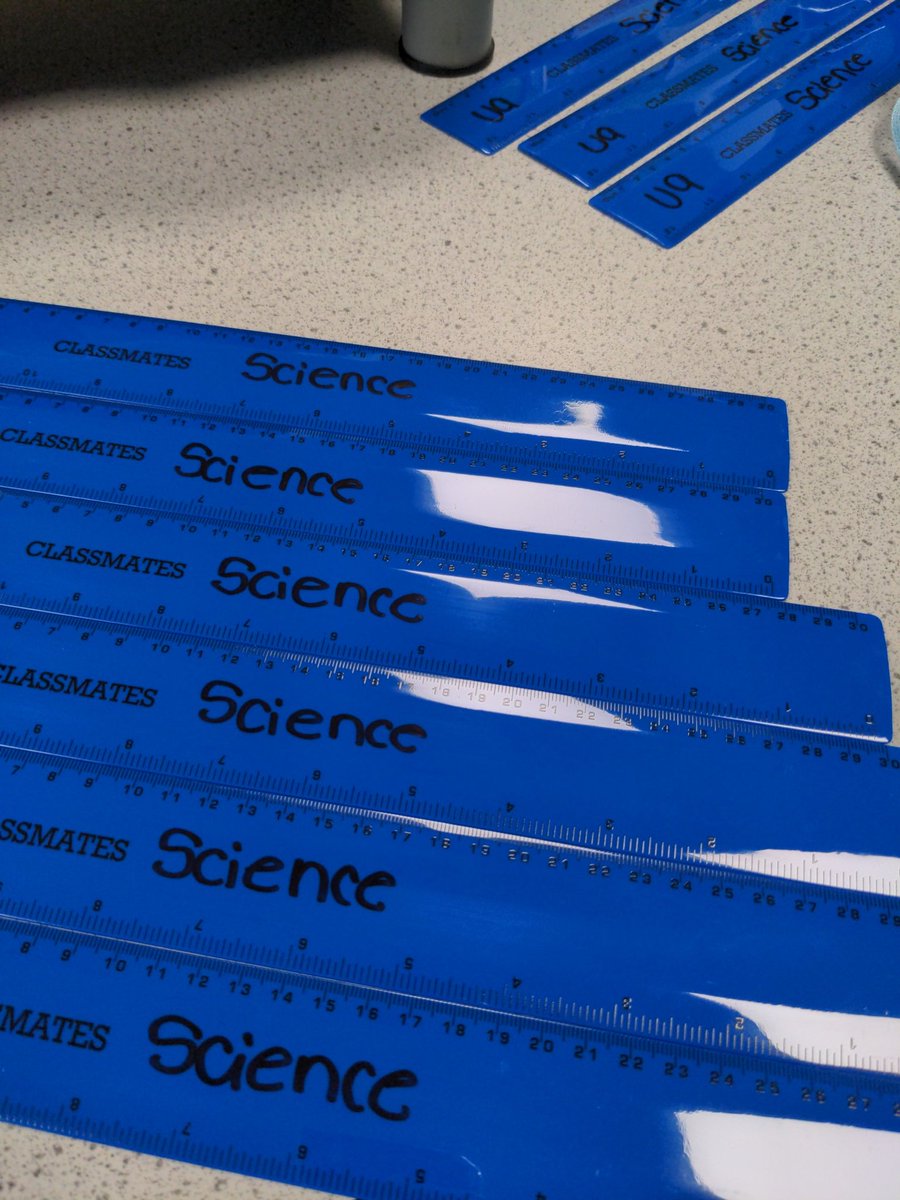 Miss Smith 👩🔬 tweet media