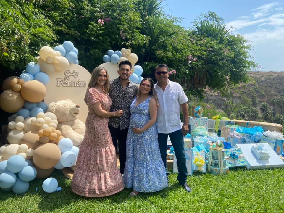 Pautorresl's tweet photo. 😍💙🤰🏻 https://t.co/bMjnZNM4xH