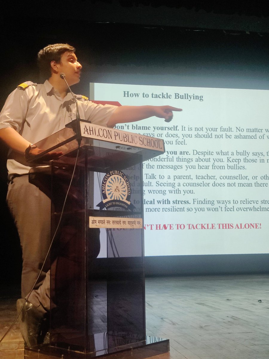 NeeruShahani's tweet photo. To create awareness on preventing and to reduce bullying among students, an Anti- bullying workshop was organised today by Prefectorial board for class VI .It was a very  interactive session.students also took the Anti Bullying pledge.@Ahlconpublic1 @MamthaSays @aarathik007 https://t.co/nvFZgs17aa