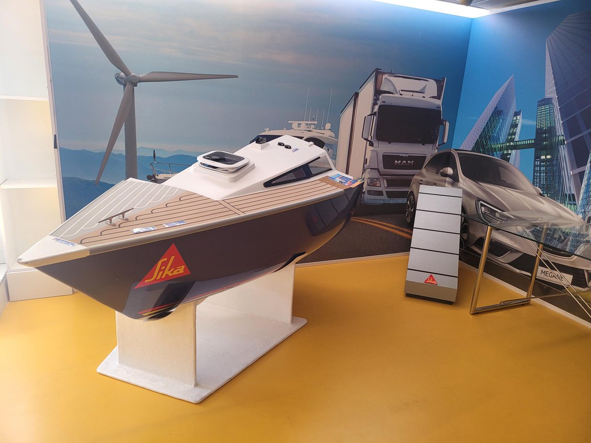 SikaSpain's tweet photo. Nueva incorporación al #ShowroomSika 

Una maqueta sección de una embarcación con sistemas #SikaMarine para #sellado #pegado #pavimentos o #revestimientos 

#Sikaflex #Sikagard #SikasilSG #SikaForce #SikafloorMarine 

#SikaMarineisEverywhere 
#SikaLíderenAplicacionesIndustriales https://t.co/e1XtdralDJ