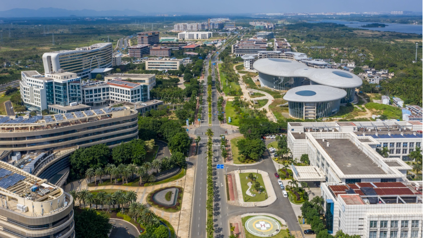 HainanToday's tweet image. China’s first clinical #surgery with #SmartBone® on Demand™ was completed at Ruijin Hainan Hospital in the Boao Lecheng Pilot Zone of International Medical Tourism on July 29th.