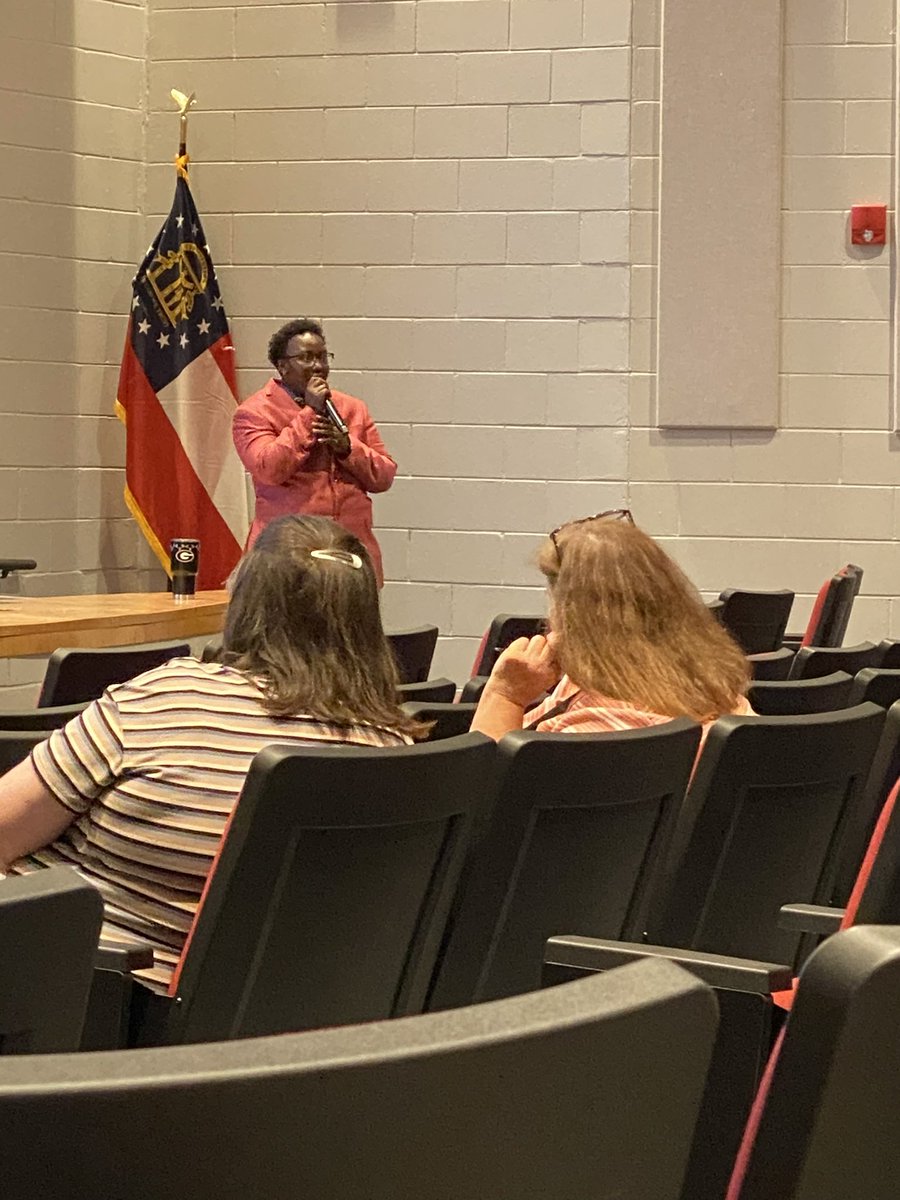 Creating a Literate Environment  <a href="/Oak_Hill_Middle/">Oak Hill Middle</a>. Enjoyed presenting literacy strategies to faculty and staff! Thank you to everyone who participated in the PL with “ real time modeling”<a href="/Baldwin_Cty_BOE/">Baldwin Schools</a>  #ExcellenceistheGoalbutGreatnessisTheStandard