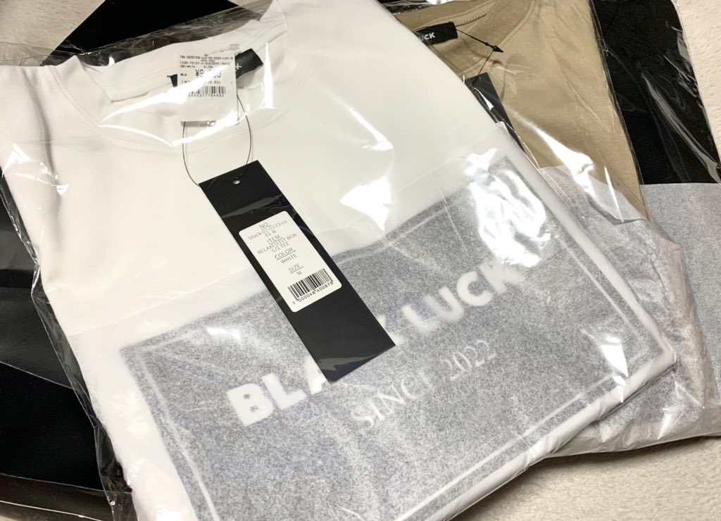 sholove319's tweet photo. 今日、やっとPOPUPで買ったBLACKLUCKが届いたぁ💕
嬉しいー！可愛い💕

#タケヤキ翔 
#BLACKLUCK https://t.co/uTqbdK7Fxs
