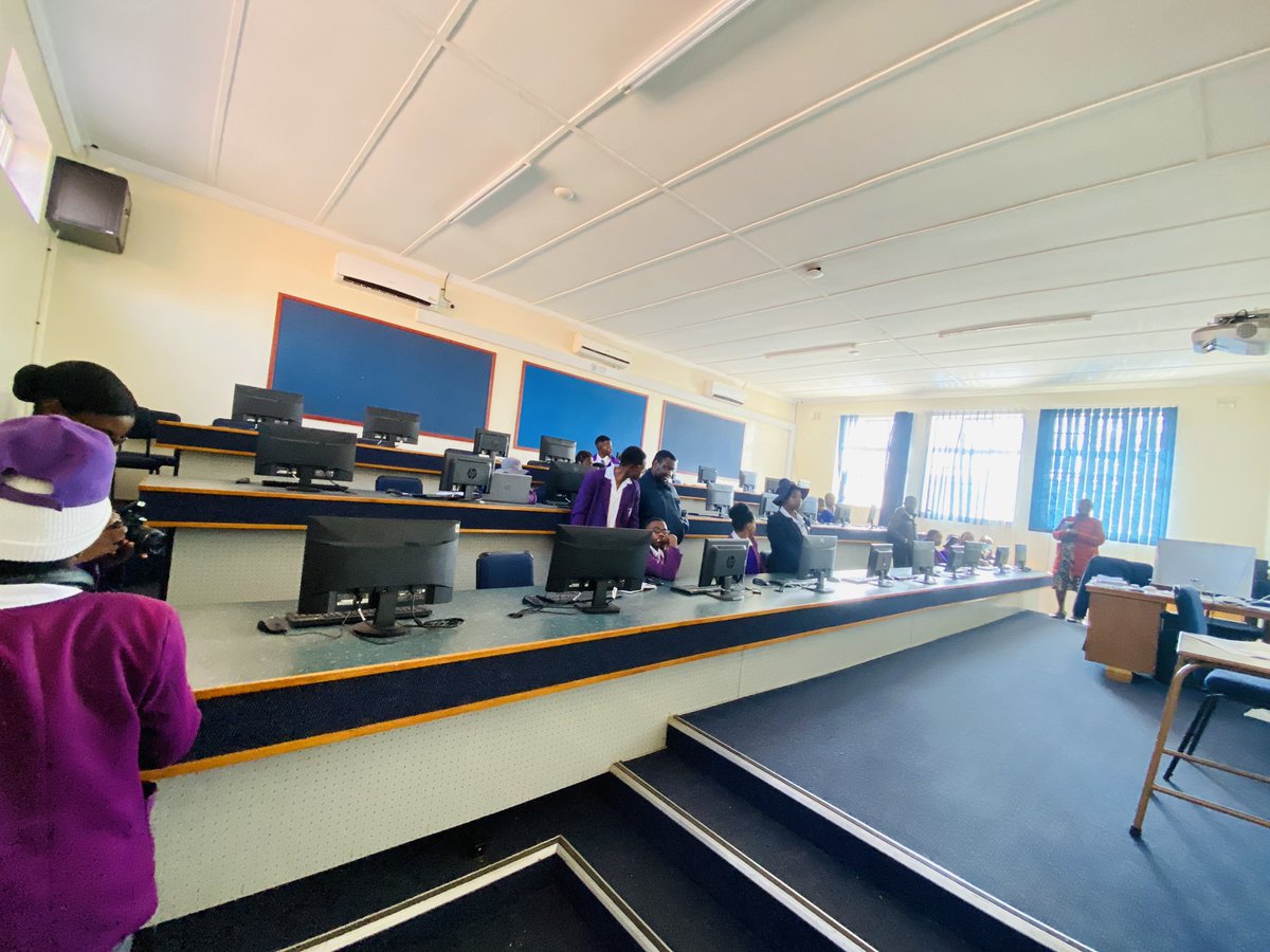 Fae_Gillian's tweet photo. Domican Convent School Hackathon in progress. @zimgirlscode excited to be part of the tech revolution in Bulawayo. #ZimGirlsCode #TechGirls #TechWomen https://t.co/pkDrYNenLu