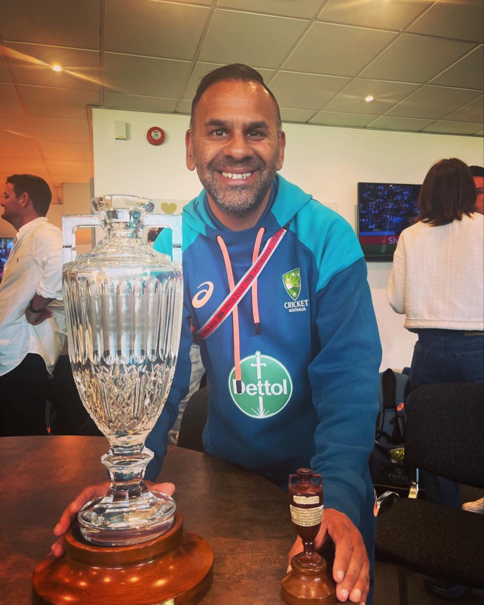 Arfan Akram tweet media