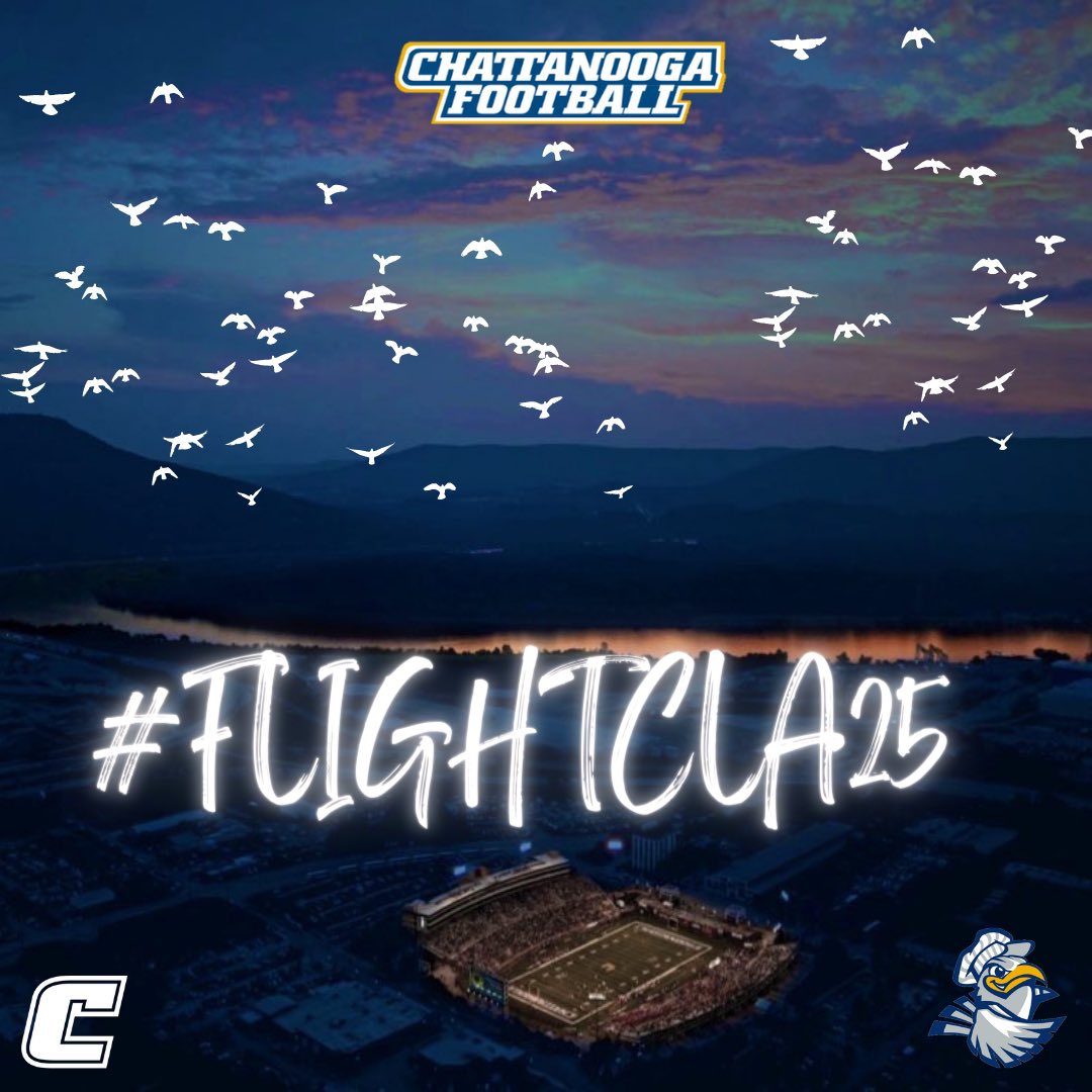 Class of 2025⏰ WAKE UP! You’re on the clock.. #ClimbTheMtn⛰️ x #FLIGHTCLA25✈️