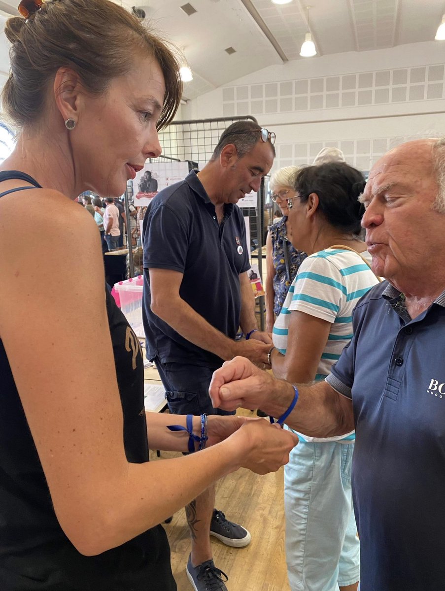 Éric Bothorel (@ebothorel) on Twitter photo Il y a un an, avec <a href="/sos_otages/">SOS OTAGES</a> nous nous mobilisions à Paimpol pour la libération d’ <a href="/LolivDubois/">Olivier Dubois</a> .
Il est libre. ❤️
Paimpol sera encore en fête ce we, mais nous n’oublions pas nos compatriotes détenus en Iran, en particulier : Cécile, Jacques, et Louis.
#NousNeLesOublionsPas Il y a un an, avec <a href="/sos_otages/">SOS OTAGES</a> nous nous mobilisions à Paimpol pour la libération d’ <a href="/LolivDubois/">Olivier Dubois</a> .
Il est libre. ❤️
Paimpol sera encore en fête ce we, mais nous n’oublions pas nos compatriotes détenus en Iran, en particulier : Cécile, Jacques, et Louis.
#NousNeLesOublionsPas