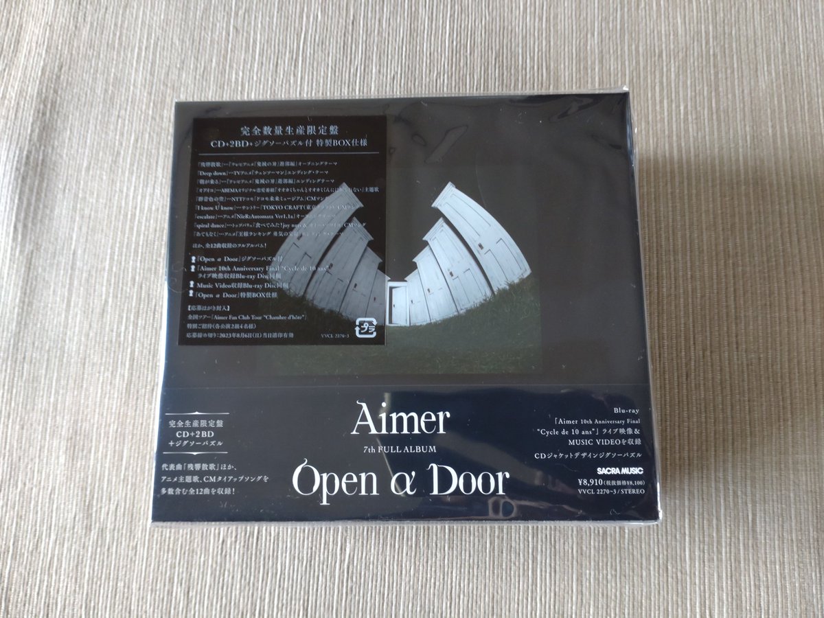 Aimusic_cycle's tweet image. 🍀Resonantia

&quot;残響&quot;と対の曲とのことでコーラス等随所に対ポイント。
&quot;残響&quot;が「ド派手カッコ良き曲」としたら…。
ピアーノや&quot;残響&quot;とは違ったお洒落系コードの多用で「お洒落カッコ良き曲」として降臨✨

※飛内氏作曲でくると思った…
※個人の感想です
#Aimer #Aimer_oad 
#Resonantia