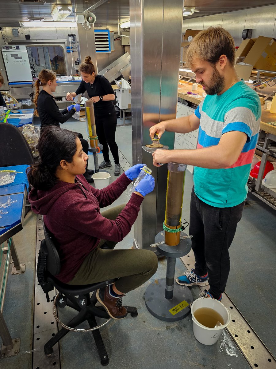 Marine Institute Research Vessels tweet media