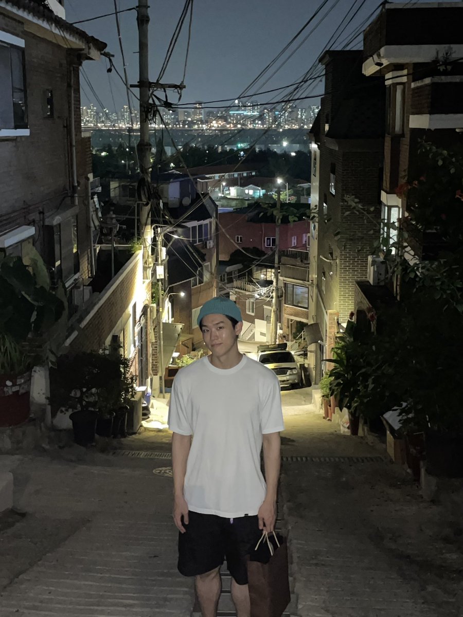 Demian_tweet's tweet image. 딜라이트 비상경보! 무더위 조심하시오!
Delight emergency! Wathet is boiling!