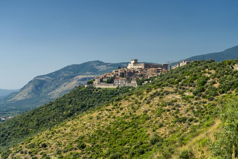 ItalyMagazine's tweet photo. Less than two hours from Rome is one of Lazio’s most beautiful villages, Sermoneta: https://t.co/53m93ugZHj https://t.co/GrORU2Vv6L