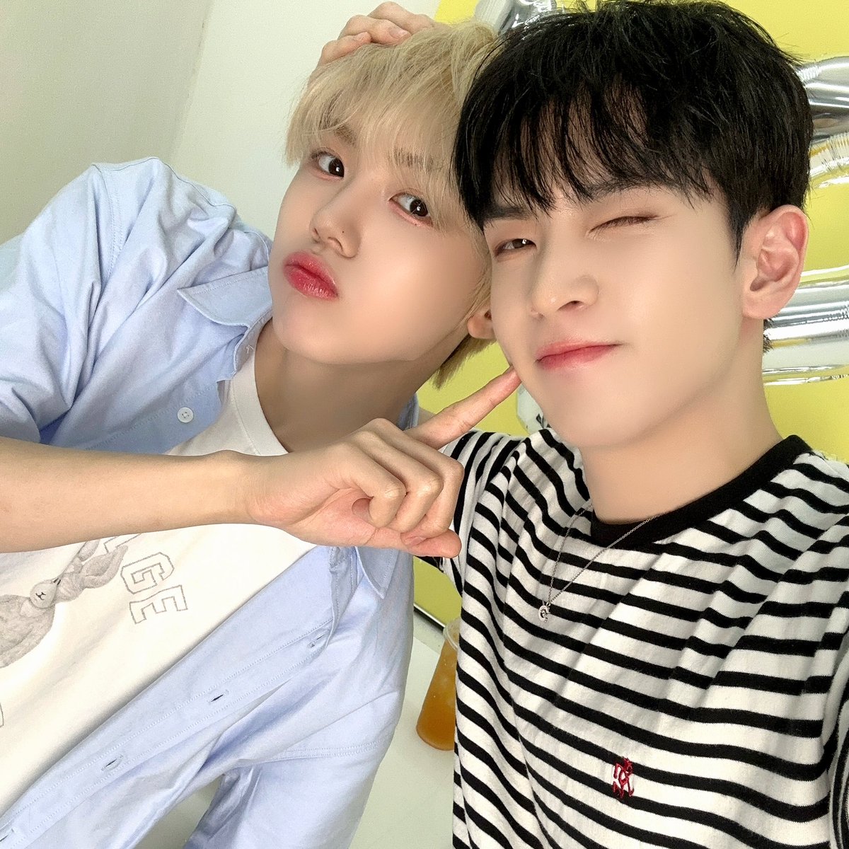 CRAVITY_twt's tweet image. 덩아 생일 축하해~ 🥳🥳
오늘 사랑 많이 많이 받고 세상에서 가장 행복한 토끼가 되자! 😙🐰👑
#HAPPYSEONGMINDAY
#성민아_해피덩쓰데이 #앨런