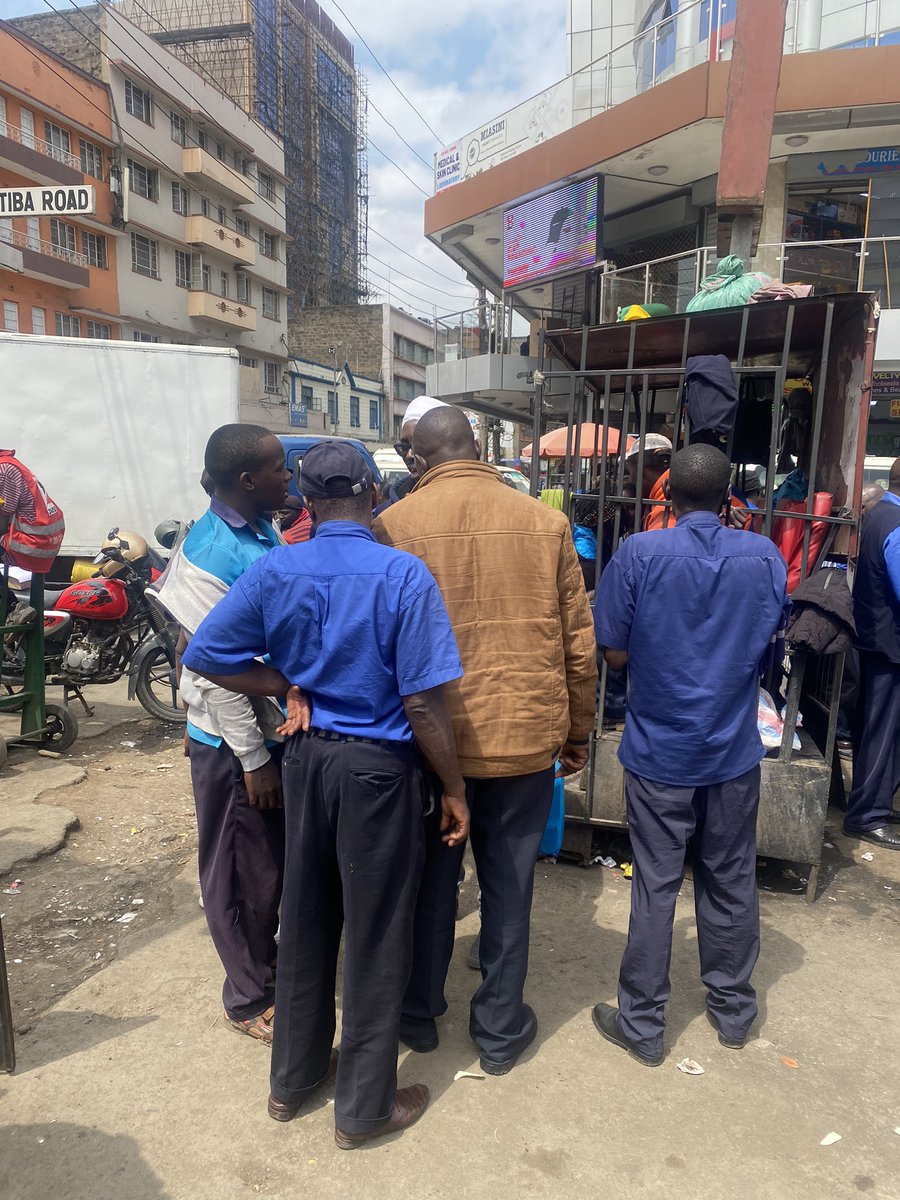 TLAB_ke's tweet photo. CEO/Secretary of the Board held a meeting with drivers/conductors of Neno, 2NK Sacco, with Chairman of @loddca at the TeaRoom. He disseminated policies and functions to the employers 
@ntsa_kenya 
@Kenyajudiciary 
@adriankamotho1 
@OleItumbi 
@kipmurkomen https://t.co/QUAwlD5C3g
