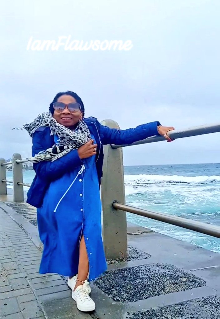 GwiziSoneni's tweet photo. This is what I've learnt as a #WomanWithDisability to apply the #Z theory everyday.
I look to self first
Zixolele
Zithande
Zithandazele
Zinakelele
Zakhe
Zikhuthaze
Zimele
Zenzele
Zikhethe
I don't always get it right but I try again & again that's why #IamFlawsome
#HappyNewMonth https://t.co/5GHJCBxfrd