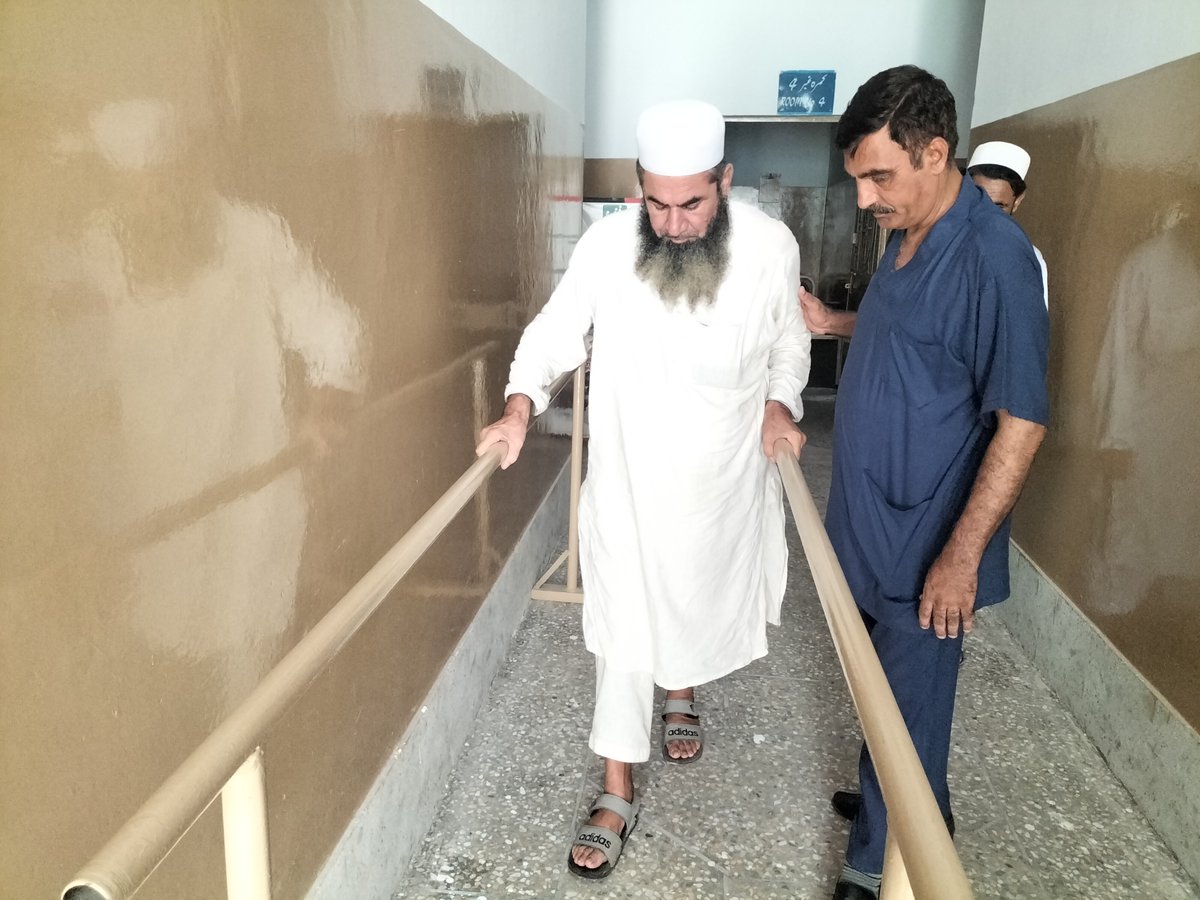 HHCSARPD's tweet photo. Daily Activity
Rehabilitation (Physiotherapy)
ARPD
#arpd #physioterapy #peshawar #rehabilitation #SkillsForLife #skills
A post-operative (Disc Herniation L4-S1) patient progressing to rehabilitation through gait training under the supervision of Mr. Zaid Alam (Physio Tech) https://t.co/76feOLkiXW