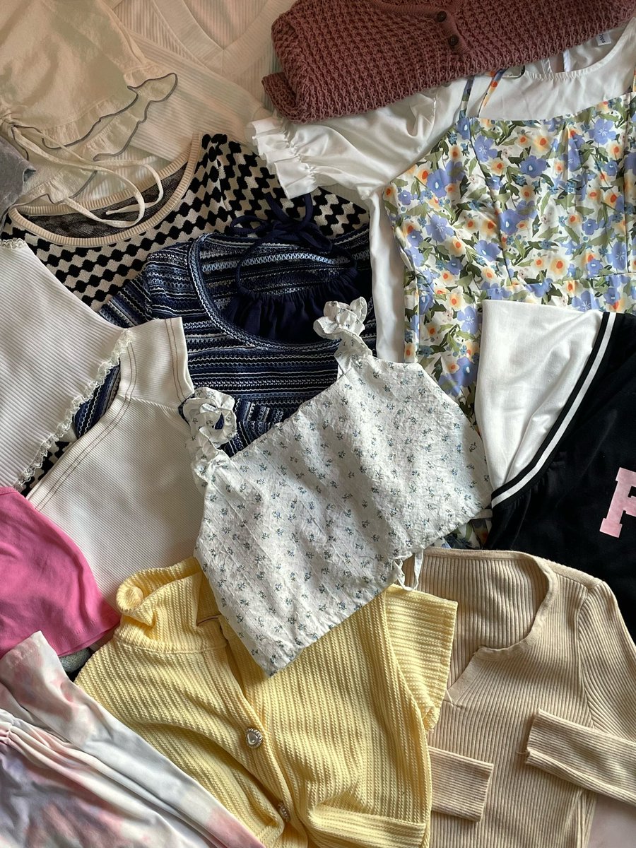 iihopeuhappy's tweet photo. 📍โล้ะตู้เสื้อผ้า ปล่อยเสื้อผ้ามือสอง 📢
: ใส่ครั้งเดียวเท่านั้น สภาพดีหมดเลย
: ราคาเริ่มต้นหลักสิบ
🕕 ลงโพสต์ 2/08 เวลา 18:00 น.

⭐️ รีทวิต , ปัก ลด 10 ฿

#เสื้อผ้ามือสอง #เสื้อผ้ามือ2 #เสื้อผ้ามือสองราคาถูก #เสื้อผ้ามือสองสภาพดี #ปล่อยเสื้อผ้ามือสอง https://t.co/ug8VyIO4iB