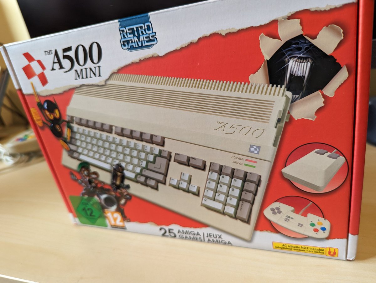 NextGenBase's tweet photo. 🕹️ IT'S TIME FOR MORE NGB #RETRO!

@abeeken takes a look at his childhood favourite with the A500 Mini!

🎥 https://t.co/CRDB9LcaC6

#videogames #retrogaming #retrogames #amiga500 #commodore #Amiga https://t.co/PsuOZtXTPj