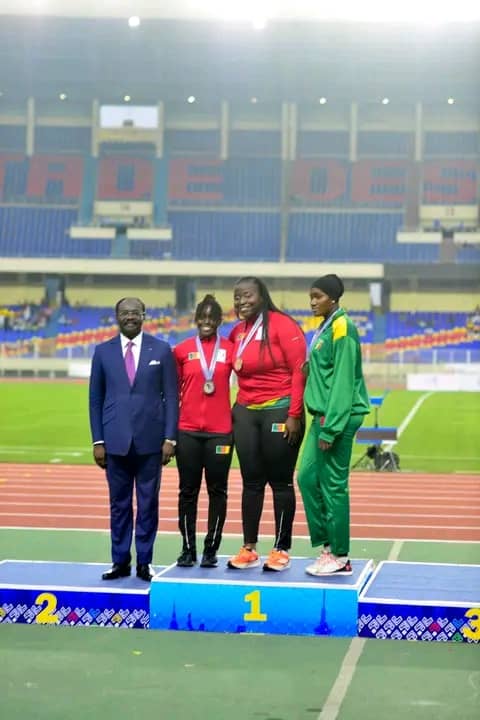 TempeteNews's tweet photo. @OIFrancophonie / LANCERDEPOIDS : Norrah LEMONGO NKOULOU Gagne un madaille🥇
La camerounaise a remporté la médaille d’or avec un lancé de 14:99. La médaille d’argent revient à sa compatriote Monie NORA ATIM 🇨🇲 et la médaille de bronze à la malienne Nassira KONE @Presidence_RDC https://t.co/tzVRiatRaD