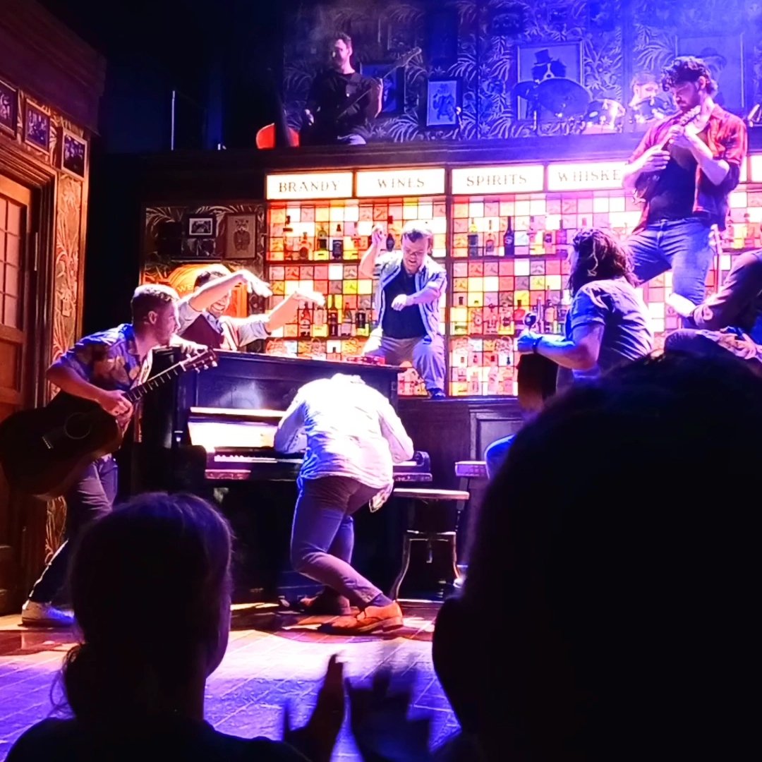 jackstageuk's tweet photo. 🌟 Review: The Choir Of Man 🌟
@choirofman 

⭐️⭐️⭐️⭐️⭐️

"It made me laugh, cry, and feel so grateful to see such an honest representation of what it really means to be a 'man'"

Check out my full review here 👇🏻

https://t.co/rv2liNdcjh https://t.co/mBqliMx2Rw