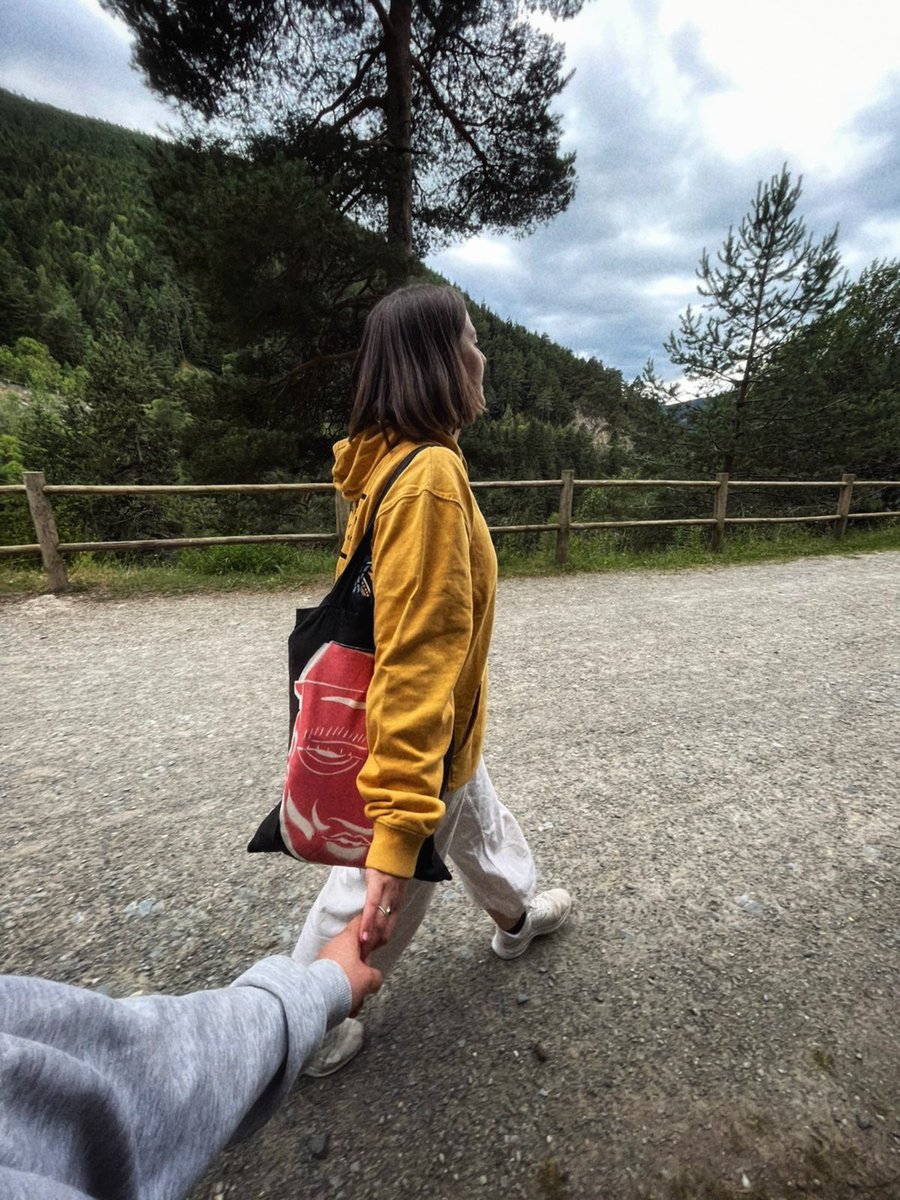 Ruediki's tweet photo. Te quiero mucho Helena https://t.co/2d2UQr7r9f