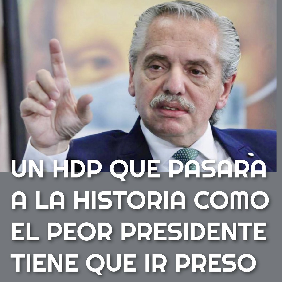 NICOLAS71046251's tweet photo. UN H.D.P. QUE PASARA A LA HISTORIA COMO EL PEOR HIJO DE PUT@. https://t.co/TefETfULkz