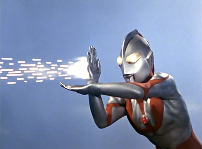 #オタクの地雷を踏み抜く一言選手権 

「ウルトラマンは、何で最初からスペシウム光線を撃たないの？」