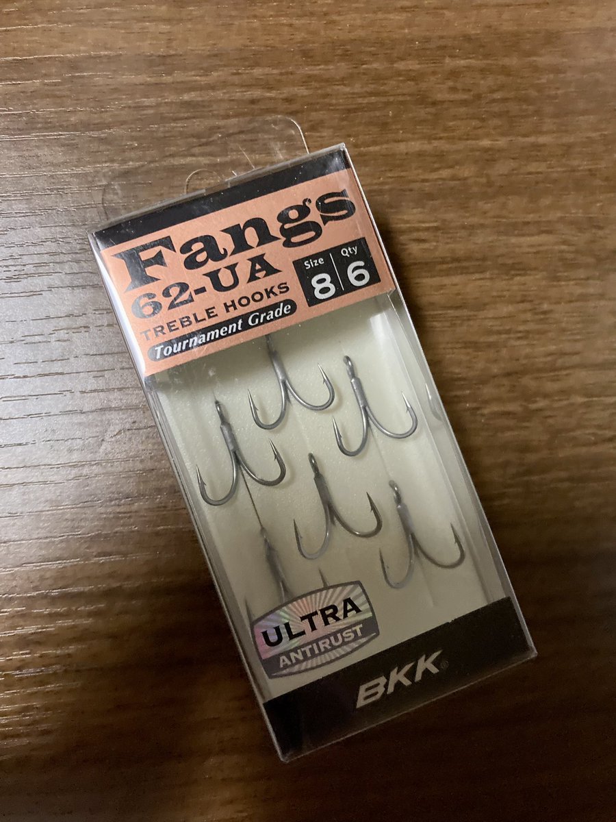 BSD451's tweet photo. 今日も今日とてファングス、このサイズだけ在庫切れしてたので別店舗。
#BKK
#Fangs62 https://t.co/svhBDt6gvO