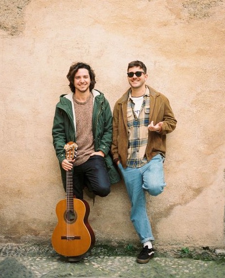 elpuertoalmin's tweet photo. #MÚSICA
#ELPUERTO ‘El huerto de Ataecina’ abre el telón del Festival 4Lunas que se celebrará cada sábado de agosto en la Casa de los Toruños 
https://t.co/fKYD0I2jTJ https://t.co/XeQcwKNryg