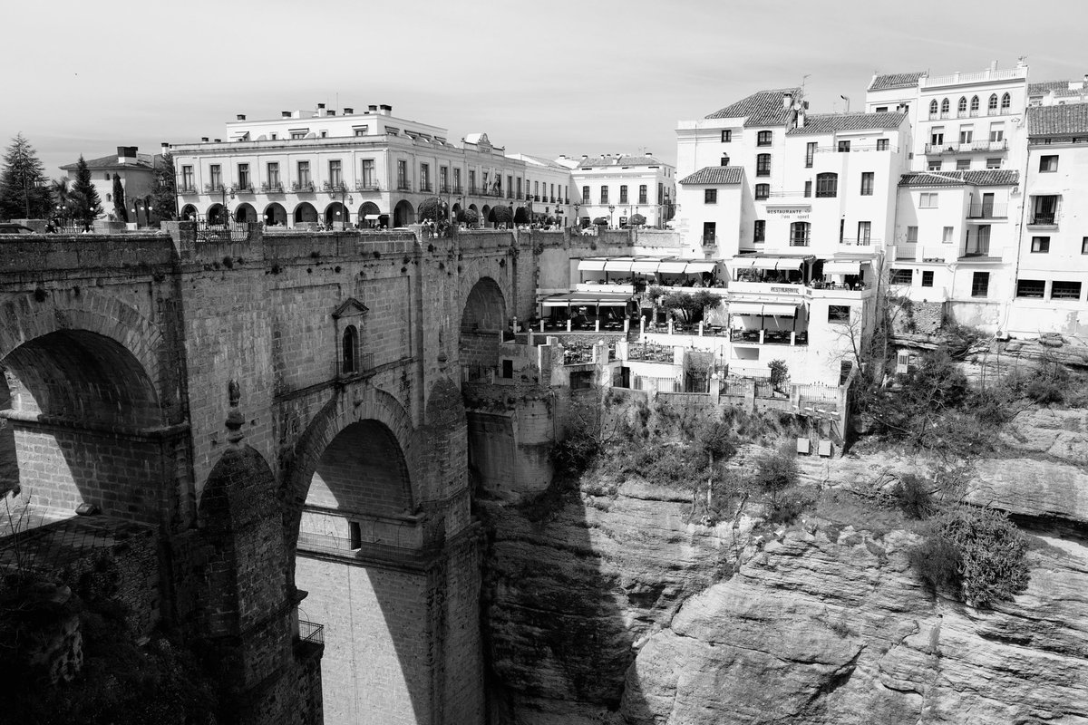 finbuchanan's tweet photo. We absolutely love Ronda. The town has us captivated with its beauty and so much to see.
#ronda #spain #spanishculture #leica #leicacamera #leicaphotography #leicaq2monochrom #leicaqtyp116 #leicaq #photography #blackandwhite #monochromatic #bnw #tourismspain #tourist #roadtrip https://t.co/w3pSosYsoC