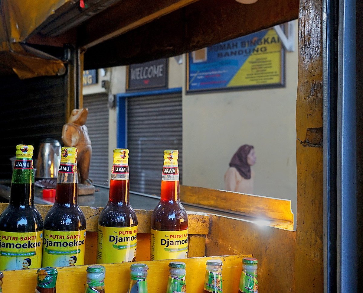 Putri sakti

#streetphotography