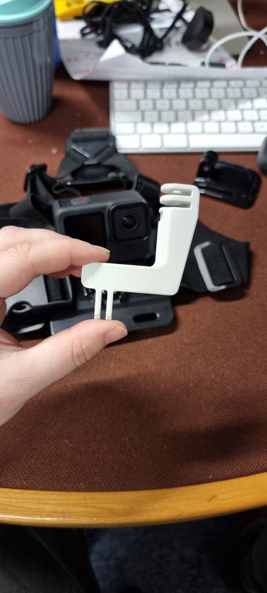 MaxBellPhoto's tweet photo. Thank you to @UCCLibrary Digital Scholarship Studio team for working with our UCCTV team to print a vertical mount for our GoPro setup!
#3dprinted #3Dprinting #ucclibrary https://t.co/3BAqQo6di2
