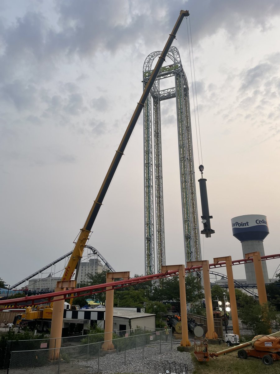 CraigWebb68's tweet photo. Top Thrill 2 starting to take shape @cedarpoint this morning. Revamped coaster coming in 2024. https://t.co/BcPrRzmIxh