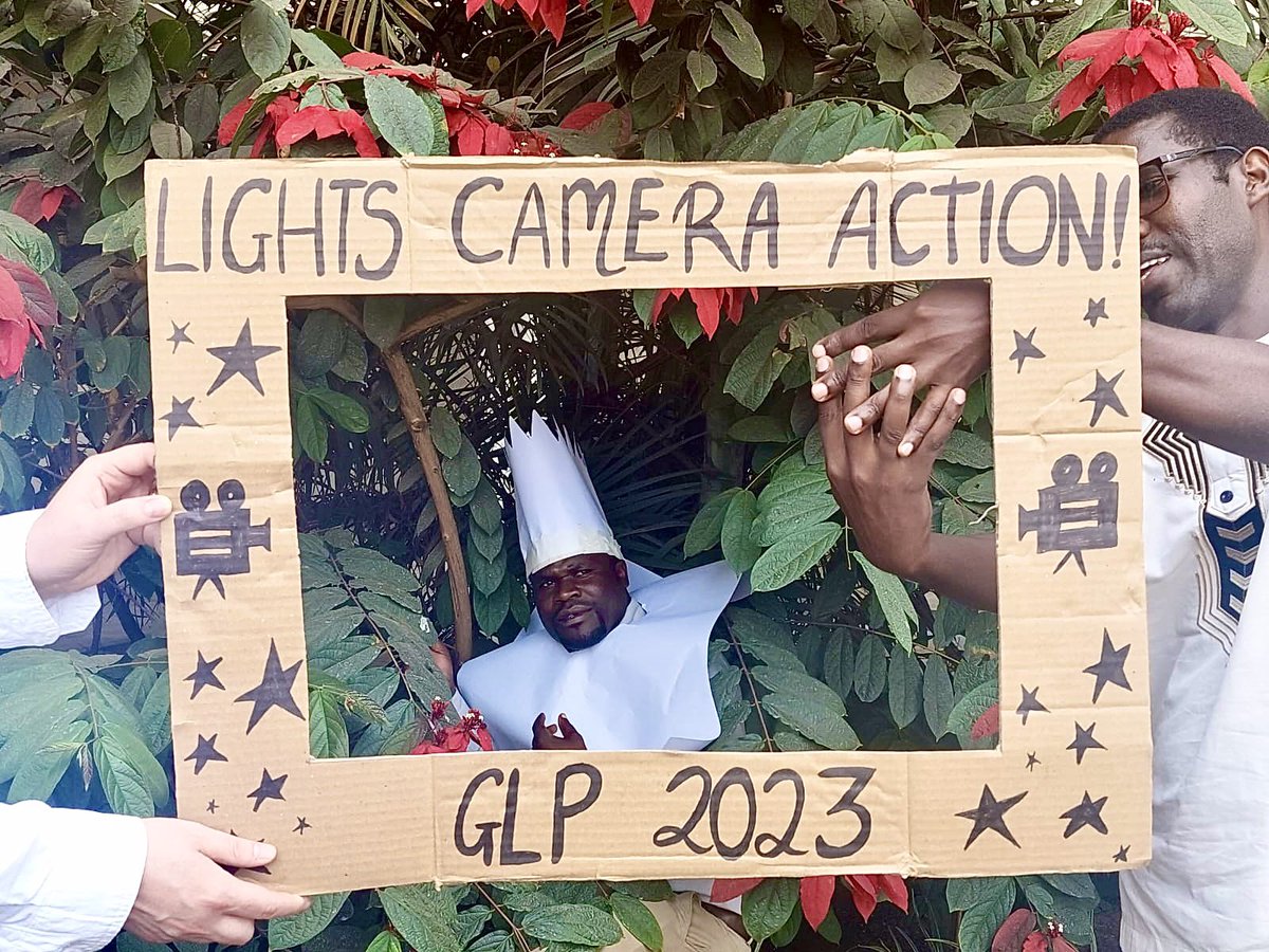 Rwandan interpretation of the story of Robert the Bruce and the spider. 🇷🇼🏴󠁧󠁢󠁳󠁣󠁴󠁿🕸️🕷️ <a href="/GLP_Scotland/">GLP Scotland</a> <a href="/iee_rw/">Inspire, Educate and Empower Rwanda</a> <a href="/RedearthEdu/">Redearth Education</a> <a href="/ThinkUHI/">UHI</a> <a href="/BxaLearning/">BXA Project Based Learning</a> <a href="/LfSScotland/">Learning for Sustainability Scotland</a> @EducationMoray <a href="/EducationScot/">Education Scotland</a>