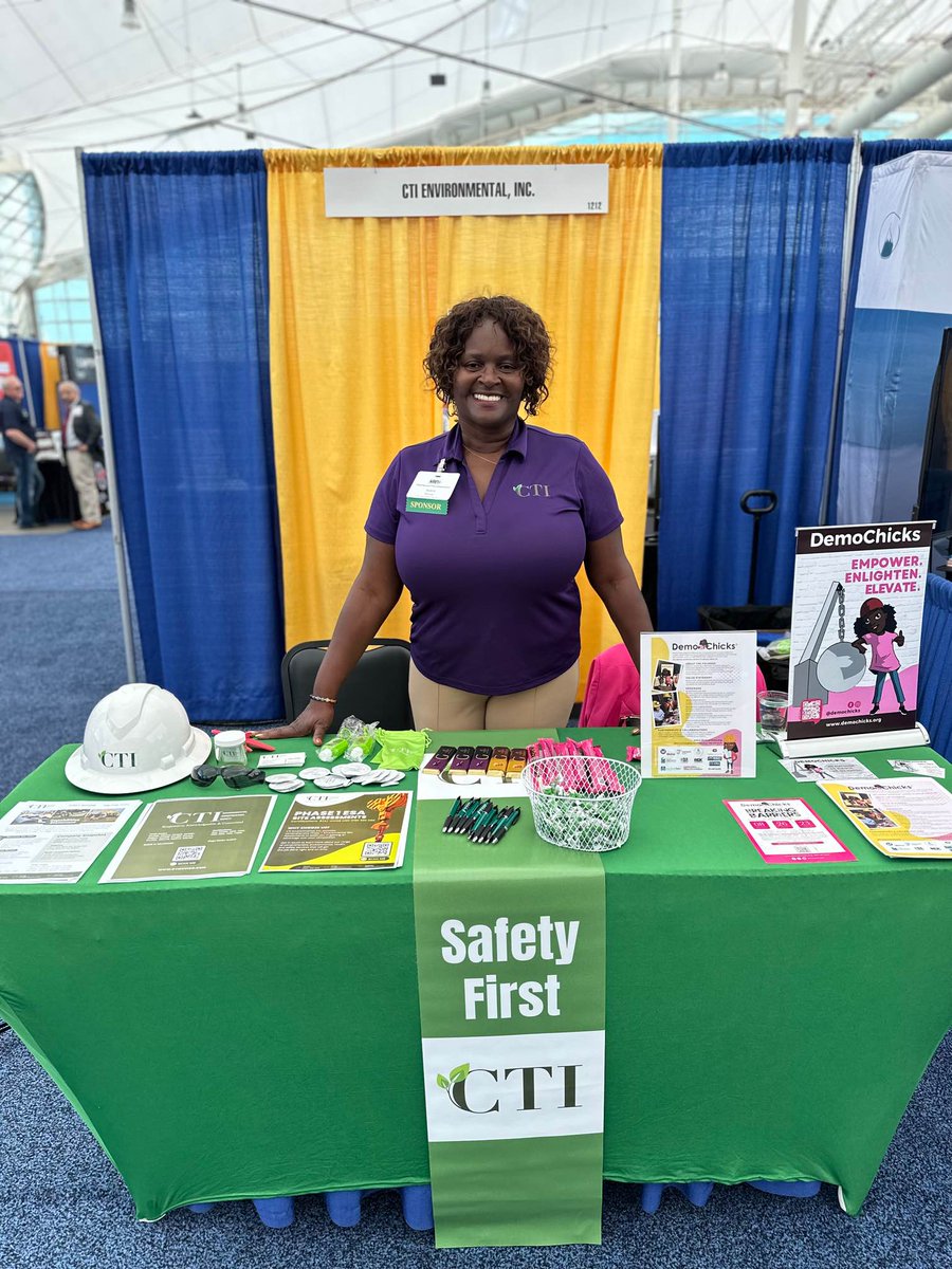 CTIEnviro's tweet photo. Reppin' my brand at the 
#NDIA Navy Gold Coast Conference in San Diego. https://t.co/XK9j4eGWNv