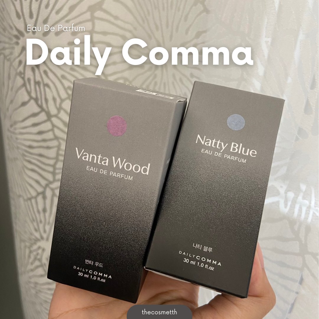 TheCosmetTH's tweet photo. 📌#พร้อมส่ง ค่าส่งฟรี       
Daiso Korea x Daily Comma Eau de Parfume 30ml           

#DailyComma  
- cotton white / woody garden / signal berry
- vanta wood / natty blue       

ราคาเพียง 199.-            

#ใช้ดีบอกต่อ #น้ำหอมเกาหลี #น้ำหอม #HowtoPerfect #cosmetอยากขาย https://t.co/r5atbn4LqS