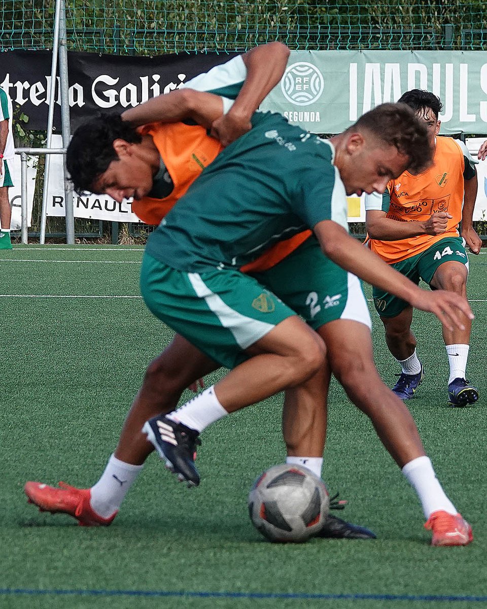 Parte-1 ... Esto es pelear un balón !!!.. Johan y Satacy llevaron al límite la rafaga de la cámara 📸 Grandes !!