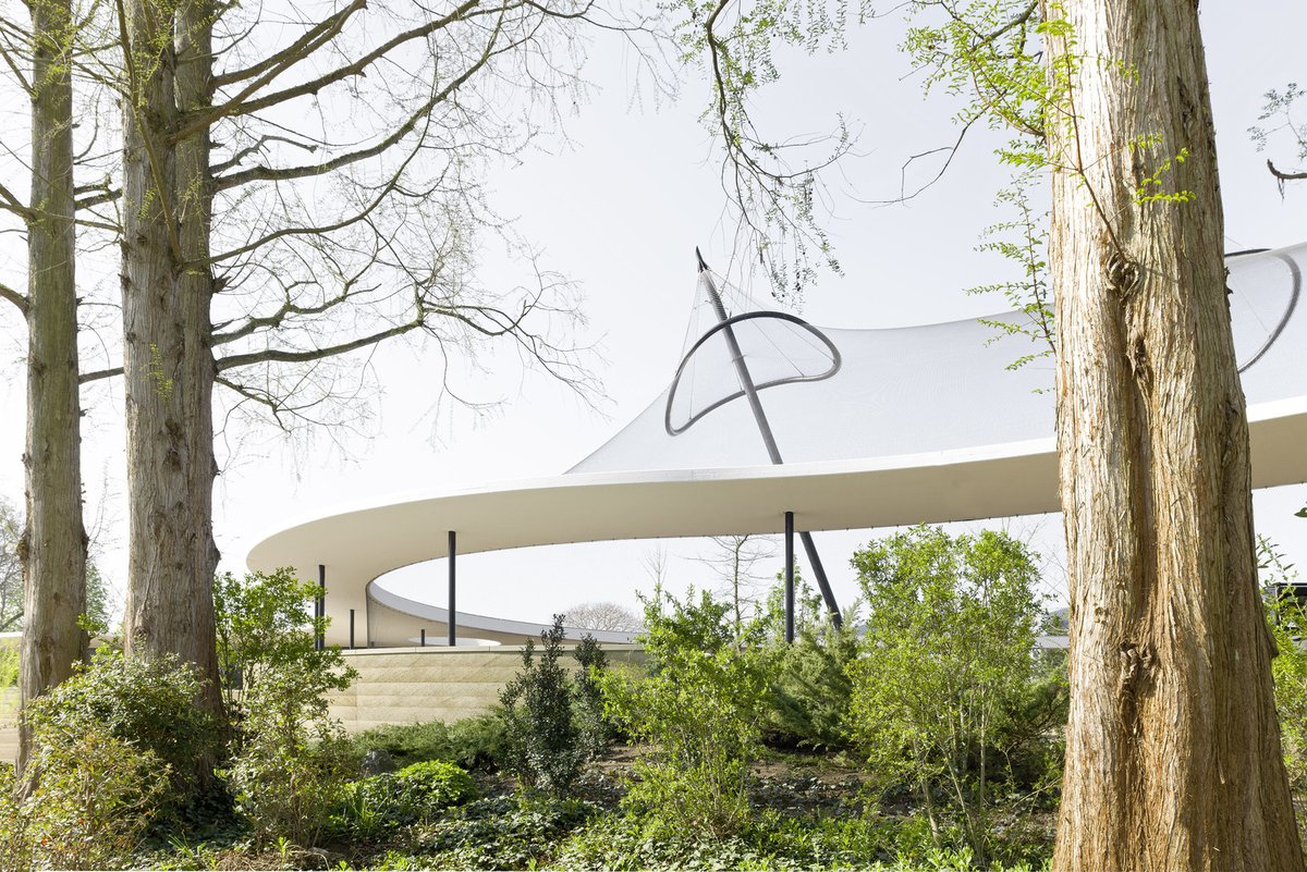 GADFOUNDATION's tweet photo. Green Experience Center in Luisenpark by Bez+kock Architekten boasts a unique design where the buildings blend seamlessly into the landscape. https://t.co/T36OqXbwlx