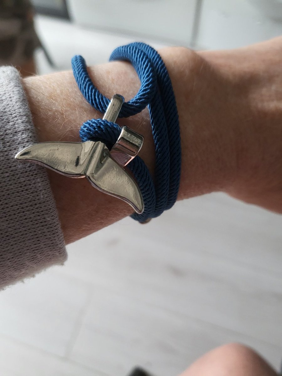 Whale tracking bracelet – ClubOcean