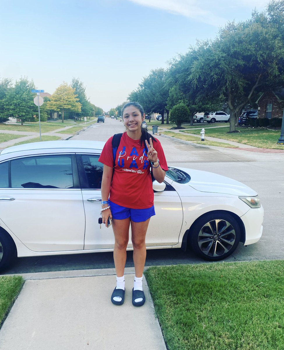 Day 2️⃣ @jaguarvball Tryouts! 🏐💪🏽

#Day2 #VolleyballTryouts #2023Season #SeniorYear #IronSharpensIron #SeeYouAtTheNet #MyHappyPlace @MidloHeritage @MISD_Athletics @NRGVBC