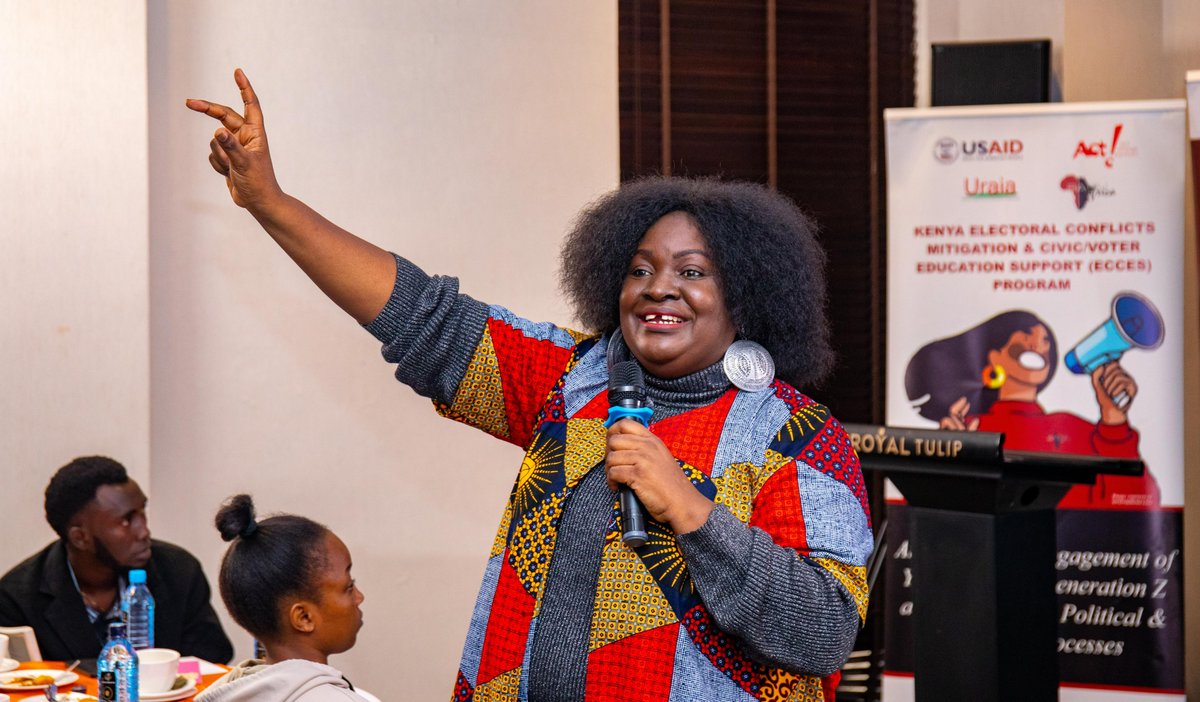 tendasasa's tweet photo. Today, in partnership with @Badili_A through the @USAIDKenya ECCES program, we are empowering young influencers to make a difference. With great power comes great responsibility, and we are here to shape a brighter future together. #Influencers4ChangeKe #PamojaKwaAmani #ECCES https://t.co/rvkrqDb7Zu