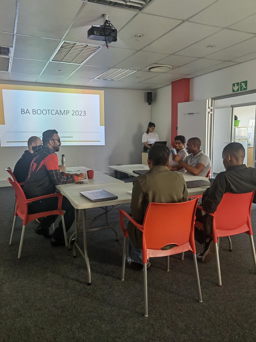 Throughout the past month, our apprentices have actively participated in workshops focusing on Elicitation, Analysis, and Design. Last Friday marked the end of their training in the Business Analysis boot camp with a final workshop dedicated to Documentation techniques.