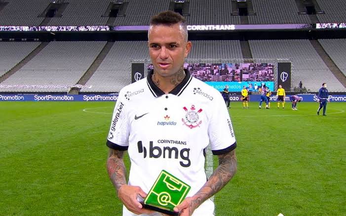 Snaihtniroccccc's tweet photo. Temos que valorizar mais os jogadores que amam o clube

-sempre se declarou corinthiano
-decisivo em clássicos 
-quis dar a volta por cima de qqr jeito
-recusou TODAS as propostas pra sair

Simplesmente Luan Guilherme https://t.co/lfKaLG4YUN