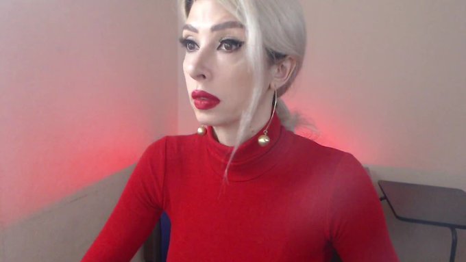 I'm online @MyFreeCams! #onmfc https://t.co/PlGLdxpm31 💚 https://t.co/Hoob6A5kCg<a class="tags" href="/tag/myfreecams">@myfreecams</a><a href="/tag/onmfc"class="tags">#onmfc</a>