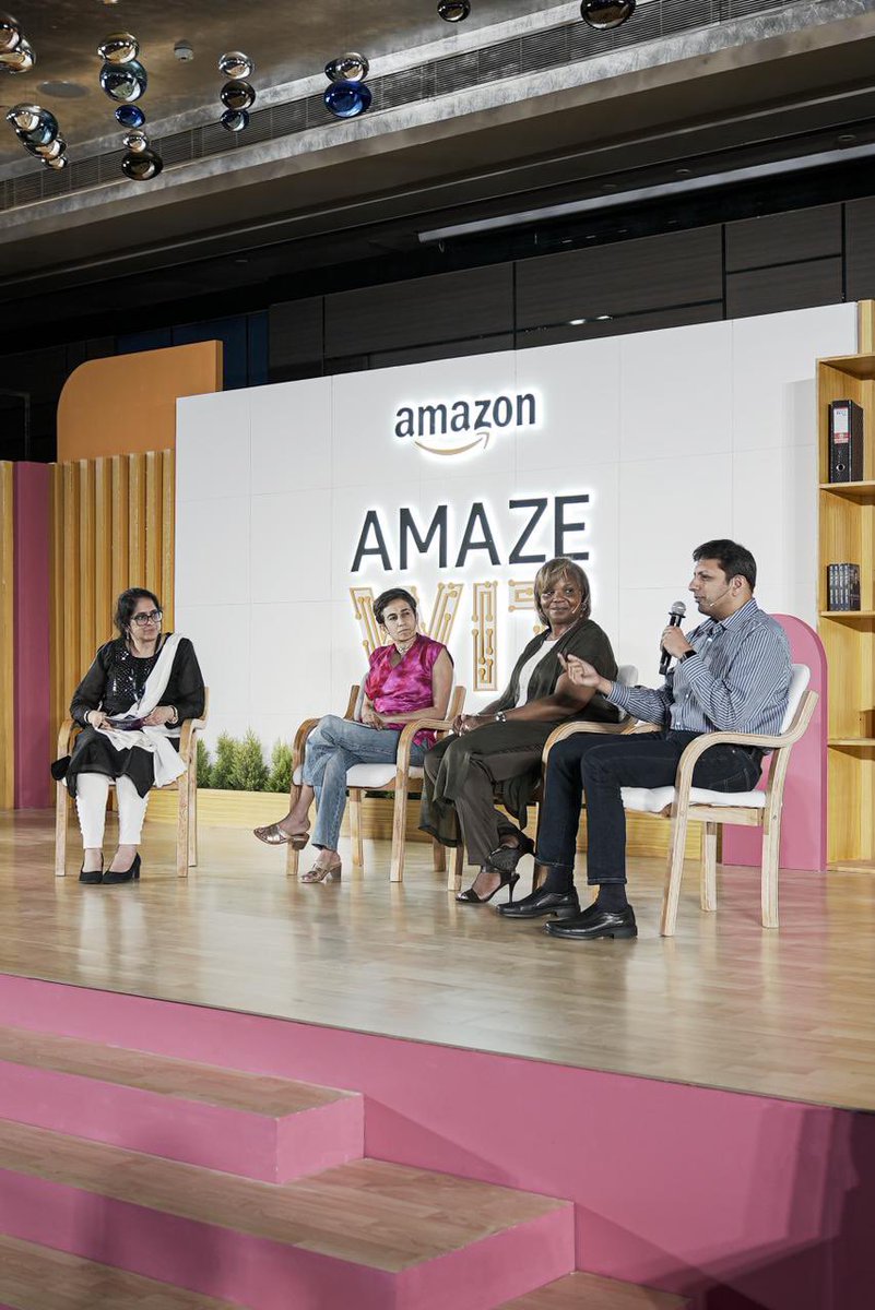 AmitAgarwal's tweet photo. India's digital revolution promotes inclusion & equity, with women playing a significant role in its design. At AmazeWIT, I had the opportunity to witness thought-provoking & inspiring stories by women tech leaders. It’s exciting to see platforms like #AmazeWIT fostering ideas, knowledge & belonging!