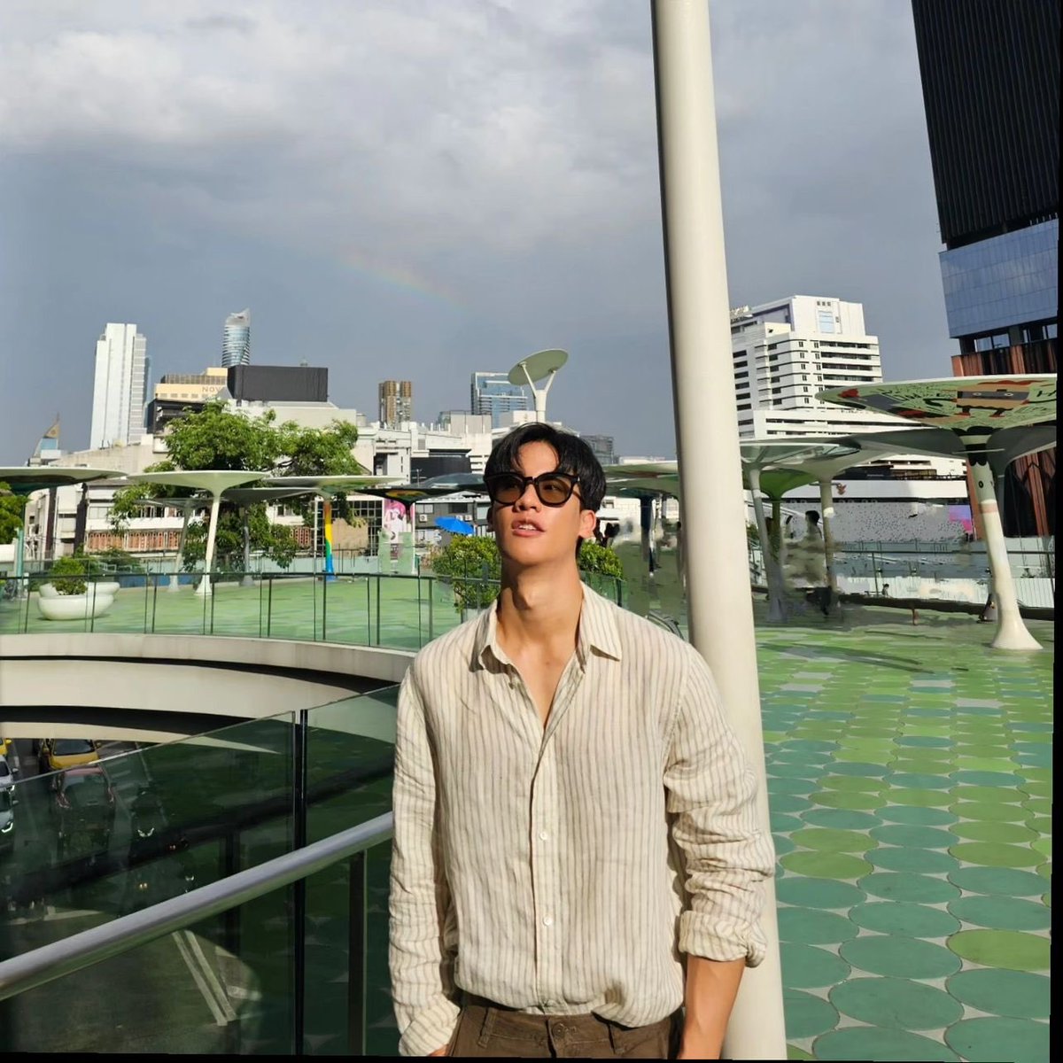 ☀️IG: #Tawan_V [Update] 
➖ 01.08.2023 

เห็นสายรุ้งไหม 🌈