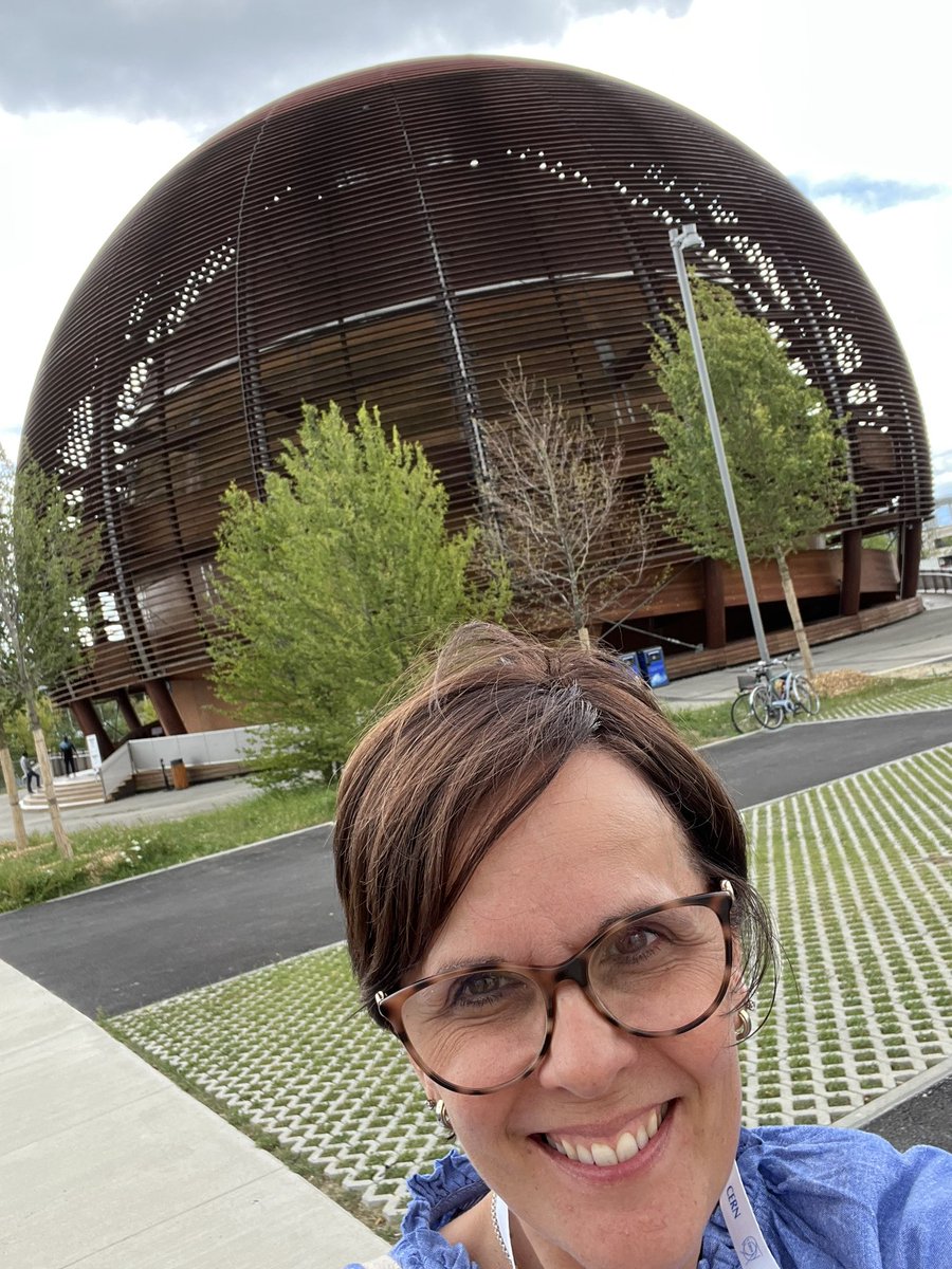 katesutton70's tweet photo. Investigating @CERN @ogdentrust @unibirmingham @HollyIrving19 Great ideas for practical activities. GCSE Physics is all coming back! #PlayingwithProtons https://t.co/5zoSA8sqlM