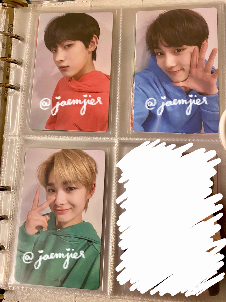 jaemjier's tweet photo. medyo tinamad mag-pic 🛌 ehehe

wts lfb ph enhypen
✶ #jaemjisells

          lightstick photocard set
               📓 ₱650 ¨̮

— onhand
— mop: gcash
— dop: 1 week (prio payo)
— mod: j&amp;t

ʚ t. enha ls pc pcs heeseung jay jake sunghoon sunoo jungwon ni-ki niki riki ɞ https://t.co/FB2TIfqWaZ