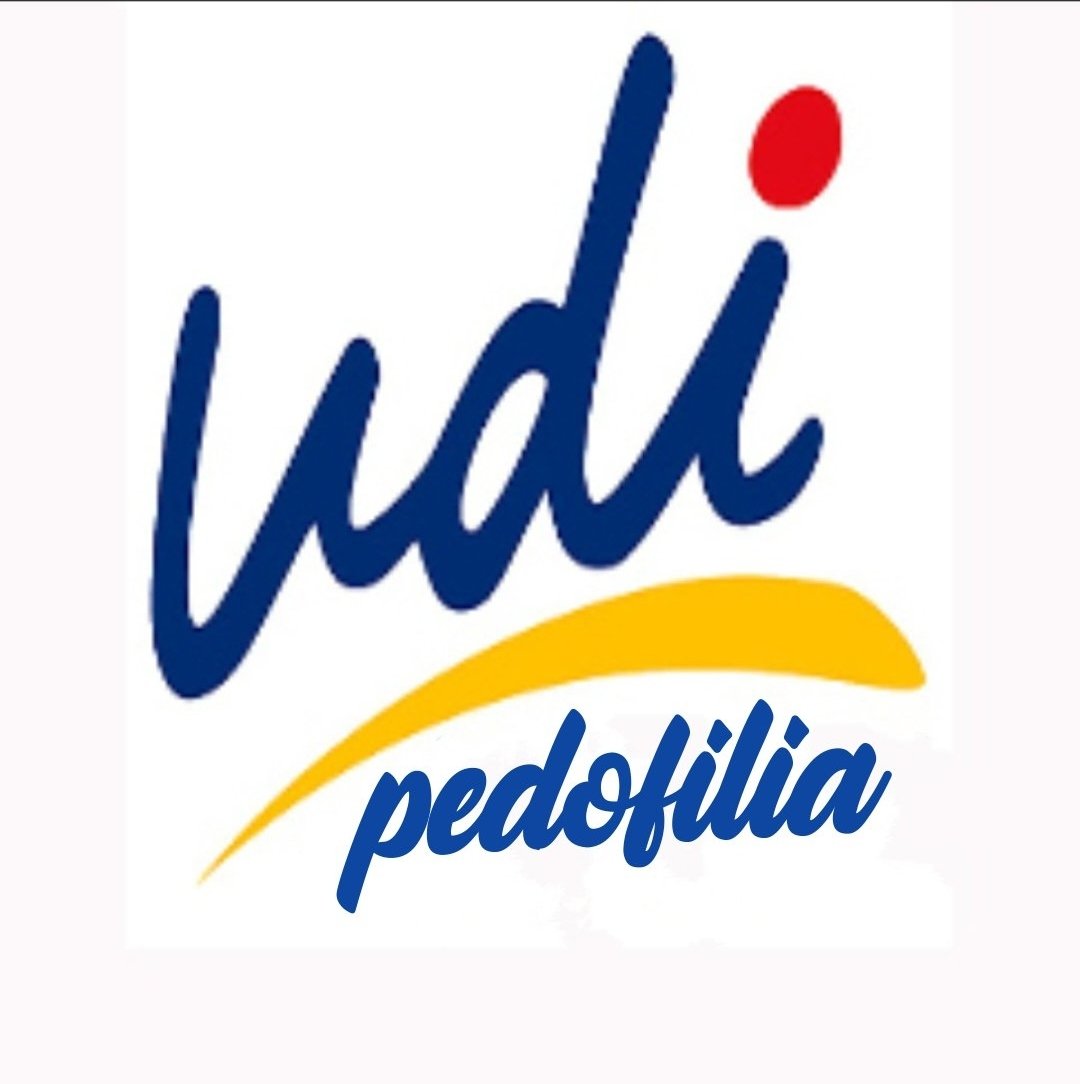 Y Macaya sigue en silencio, y no renuncia. Y su padre pederasta sigue en juicio en libertad. Y <a href="/JavierMacaya/">Javier Macaya</a> sigue como presidente de la <a href="/udipopular/">UDI</a>, uno de los partidos más conservadores. Y la prensa sigue callada. Y los abusos contra menores y la pornografía sigue funcionando.